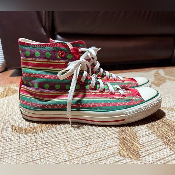 Vintage Converse Chuck Taylor Rare Christmas Holiday Shoes W10 M8 Ribbon design - Picture 1 of 14